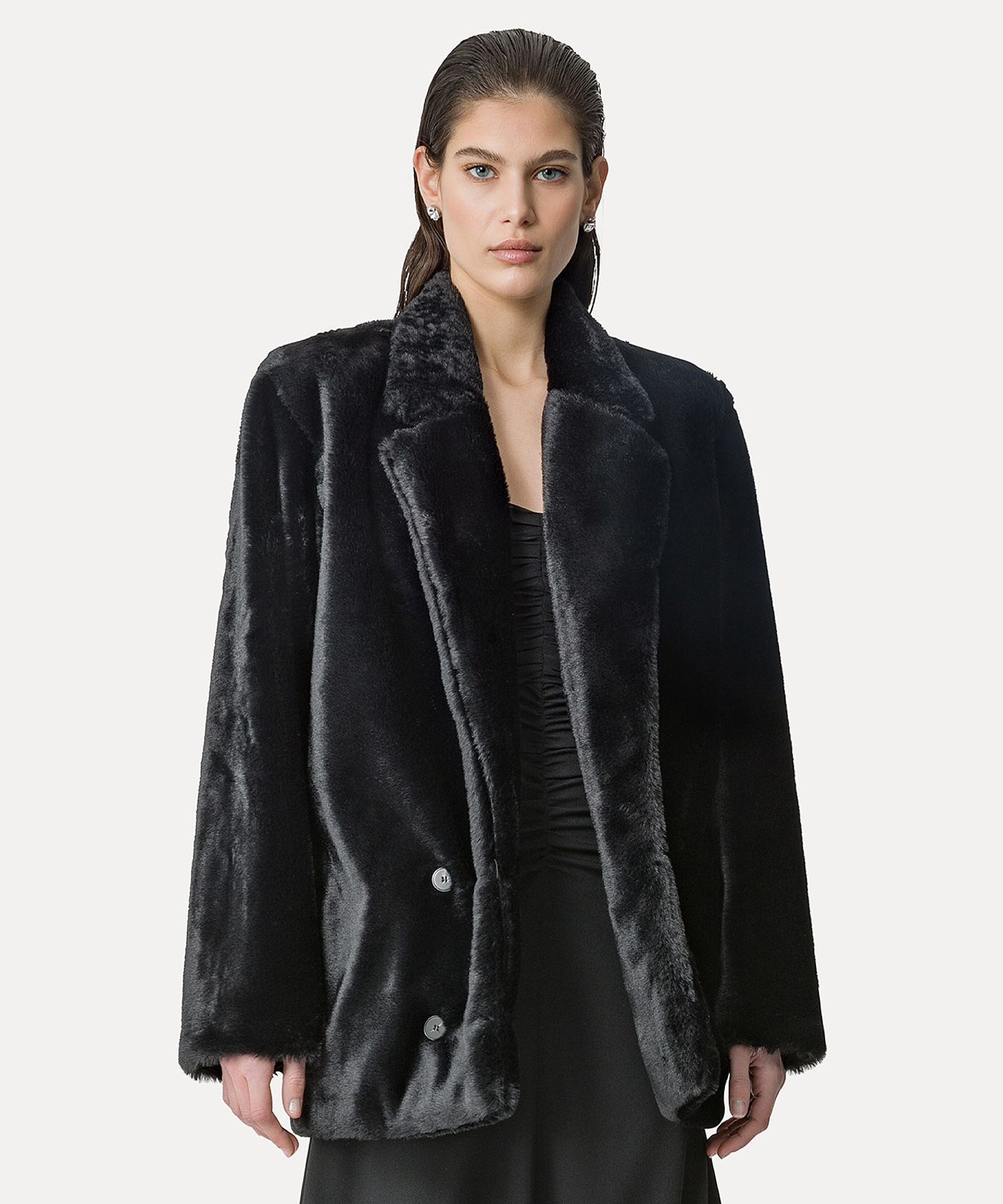 Black deals fur peacoat